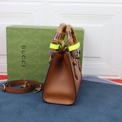 Handbag  Gucci  655661  size  20X16X10 cm