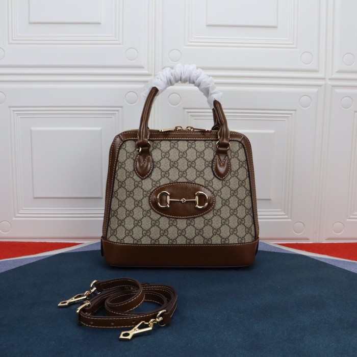Handbag  Gucci  621220   size  25X24X9 cm