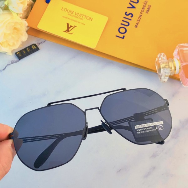 Sunglasses Louis Vuitton LV7106