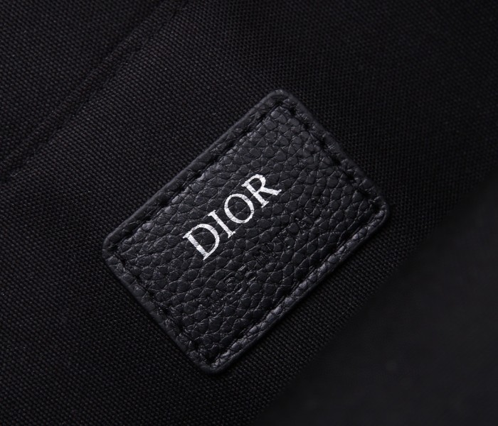 Handbag   Dior  93328  size 30x15x42 cm
