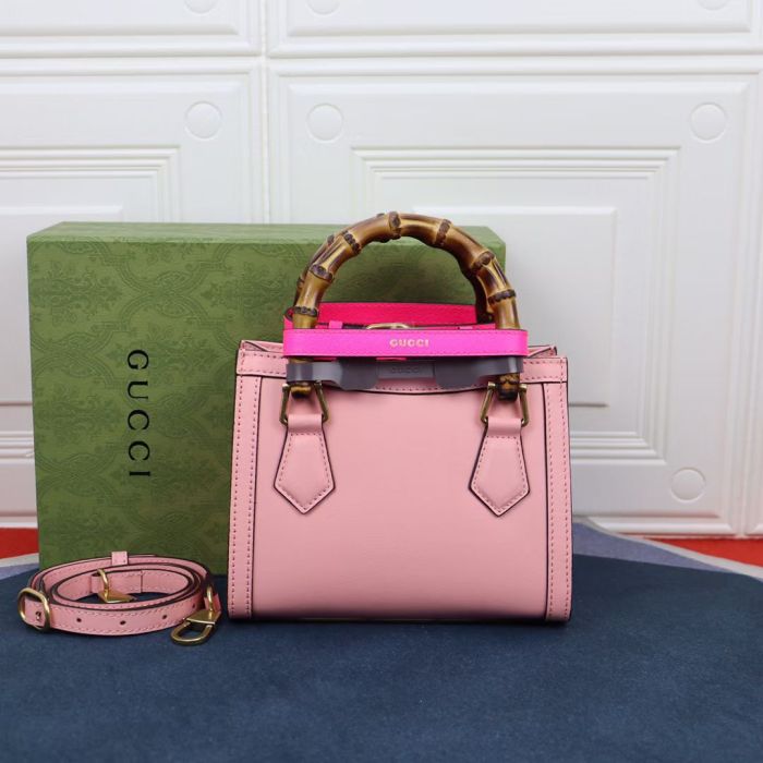 Handbag  Gucci  655661  size  20X16X10 cm