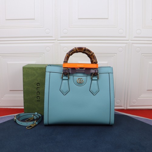 Handbag  Gucci  660195  size  27*24*11  cm