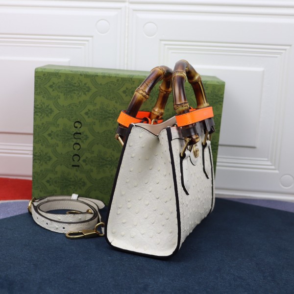 Handbag  Gucci  655661  size  20*16*10  cm