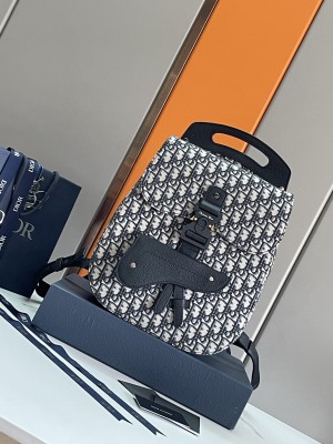 Handbag   Dior  93356  size  40-28-14  cm