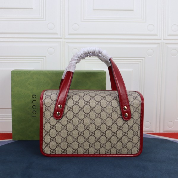 Handbag  Gucci   627323  size  27.5X17.5X11 cm
