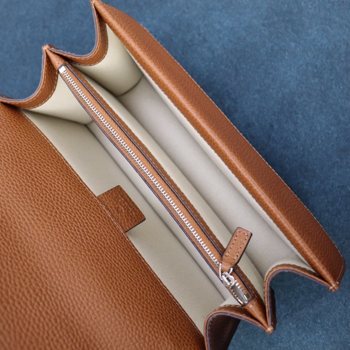 Handbag  Gucci   400249  size  28*18*9  cm 