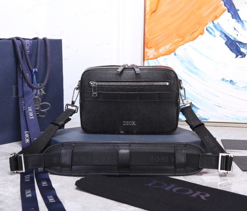  Handbag   Dior  93307  size  22*15*6  cm