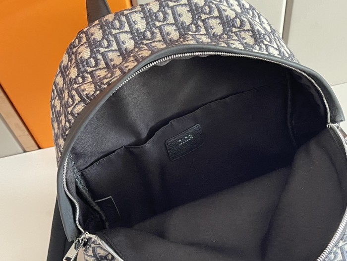 Handbag   Dior  93328  size 30x15x42 cm