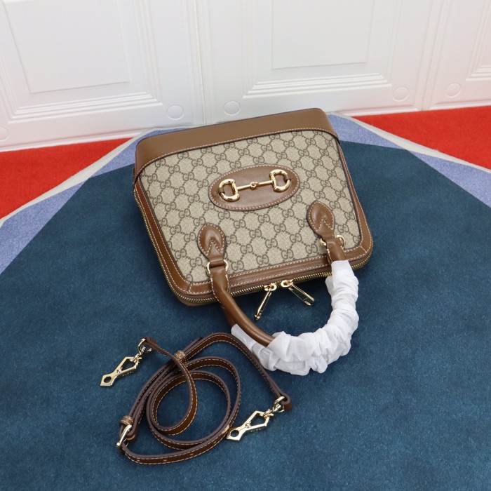 Handbag  Gucci  621220   size  25X24X9 cm