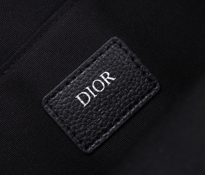 Handbag   Dior  93328  size  30x15x42 cm