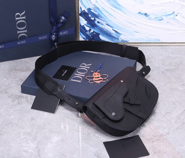 Handbag   Dior  1ADPO095  size  24*17.5*3 cm