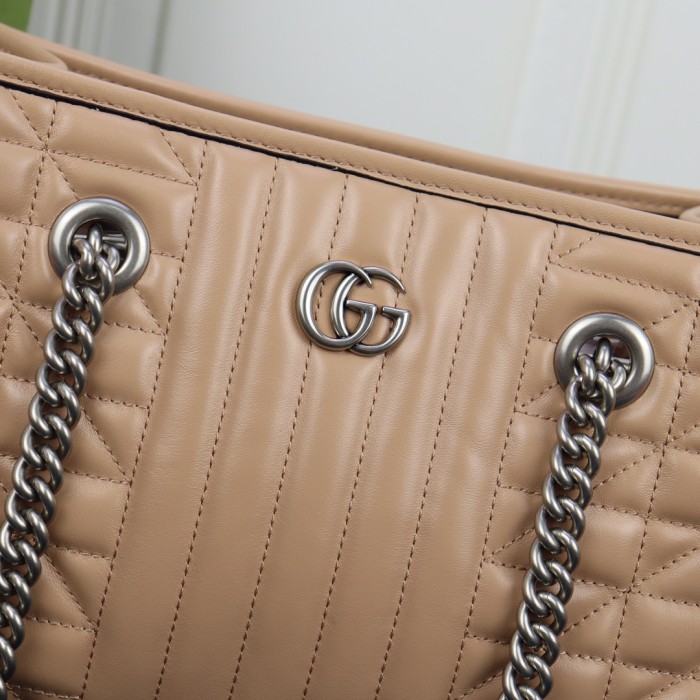 Handbag  Gucci  681483  size  26.5X19X11 cm