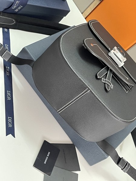 Handbag   Dior  93356  size  40-28-14  cm