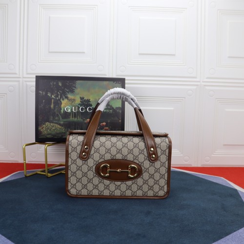 Handbag  Gucci   627323  size  27.5X17.5X11 cm