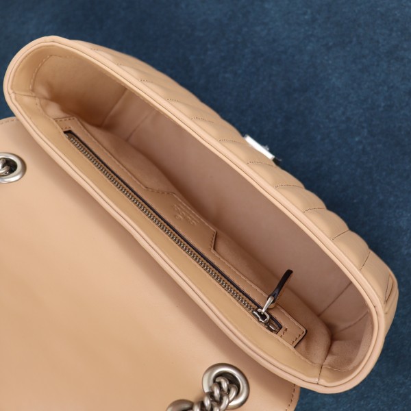 Handbag  Gucci  443497  size  26X15X7 cm