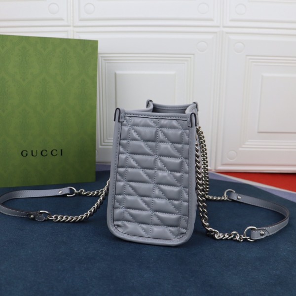Handbag  Gucci  681483  size  26.5X19X11 cm