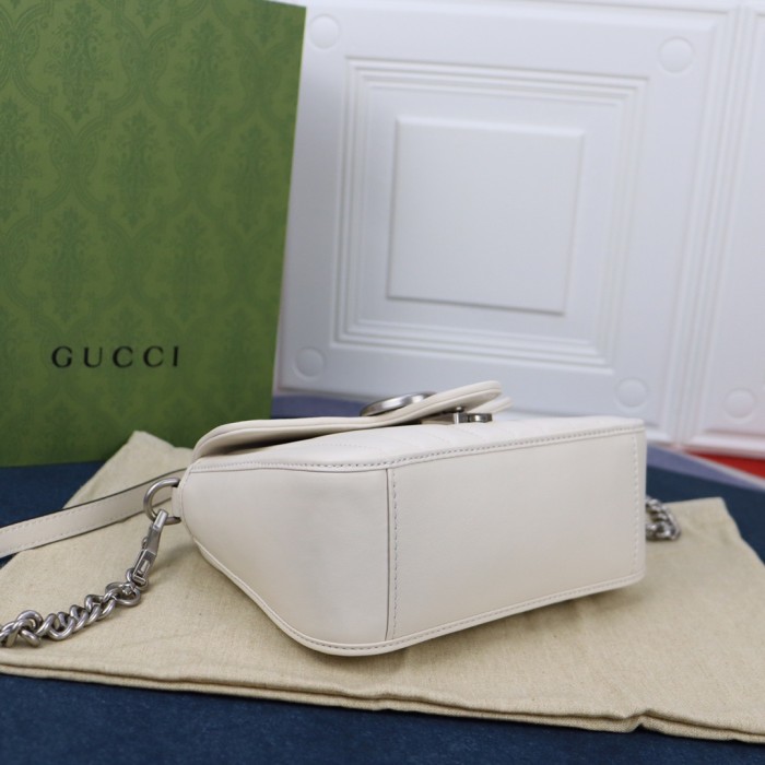 Handbag  Gucci  583571  size  21X15.5X8 cm
