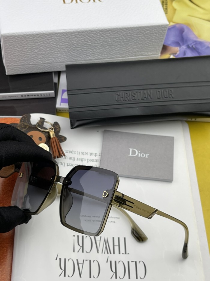 sunglasses Dior CD2682