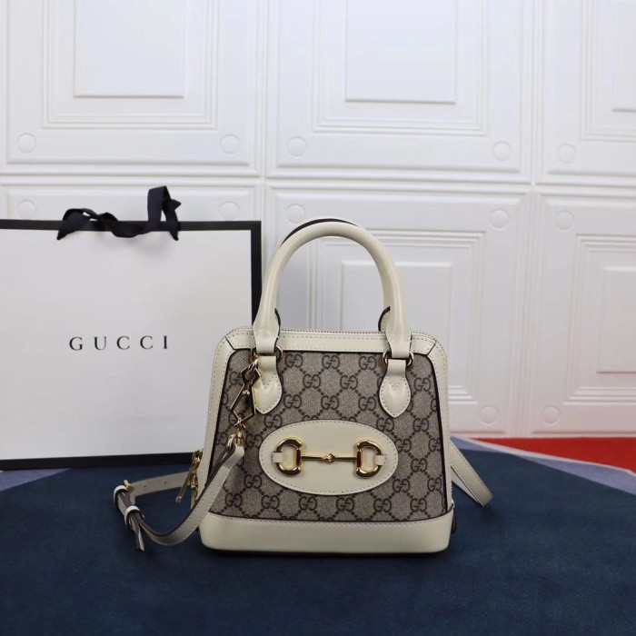 Handbag  Gucci  640716 size  20X19.5X7.5 cm