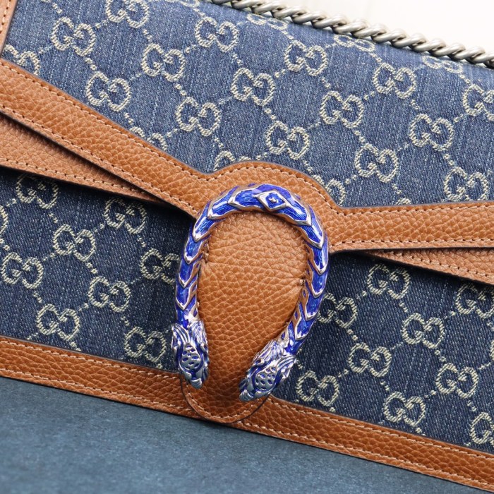 Handbag  Gucci   400249  size  28*18*9  cm 