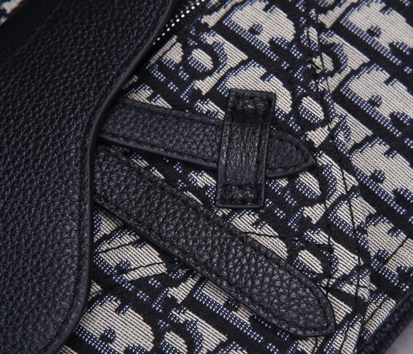 Handbag   Dior  1ADPO095  size  24*17.5*3 cm