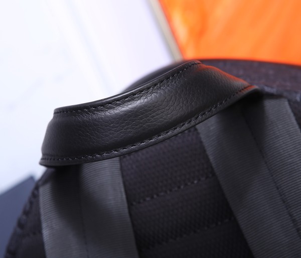 Handbag   Dior  93328  size  30x15x42 cm