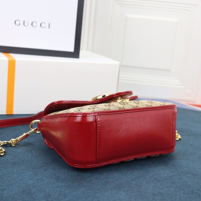 Handbag  Gucci 547260   size  21*15.5*8  cm