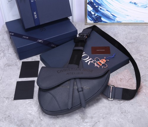 Handbag   Dior  93305  size  26*19*4.5 cm