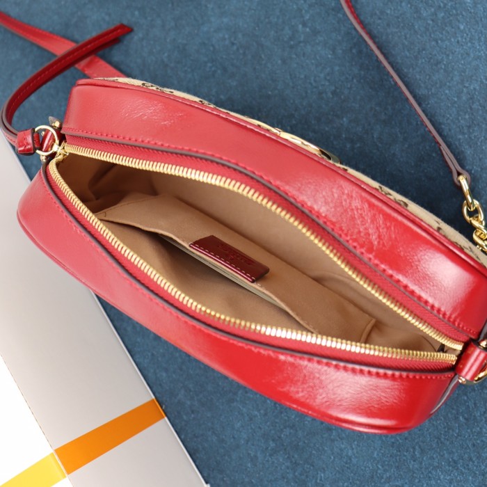 Handbag  Gucci 447632  size  24*13*7  cm