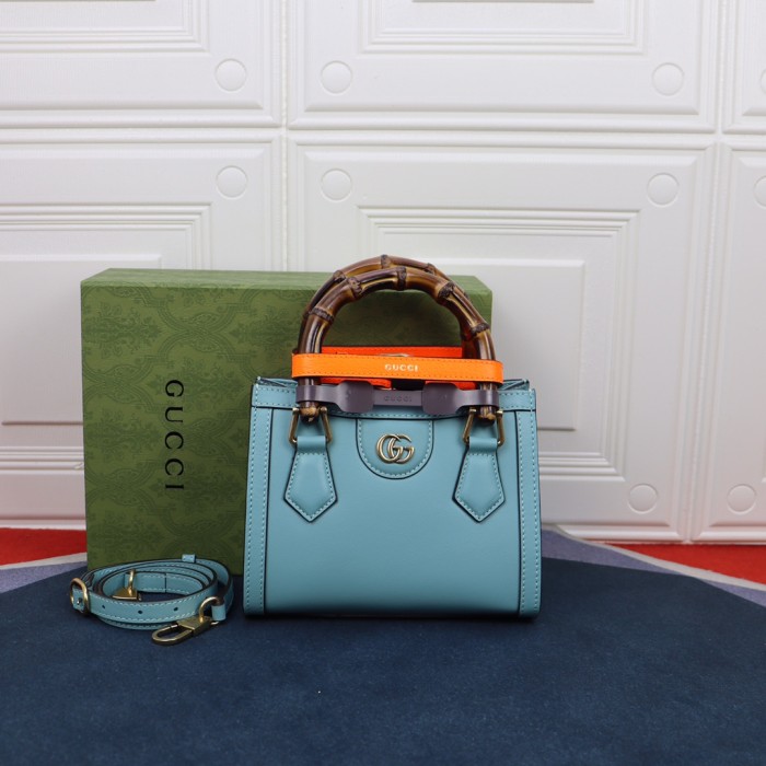 Handbag  Gucci  655661  size  20X16X10 cm 