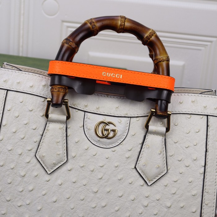 Handbag  Gucci 660195  size  27*24*11  cm