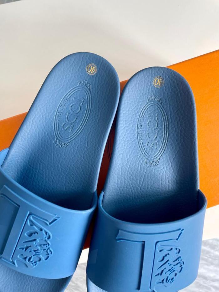 TOD'S Logo Embossed Slip On Slides