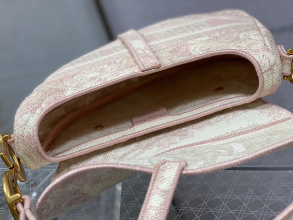 Handbag   Dior   size  25 cm