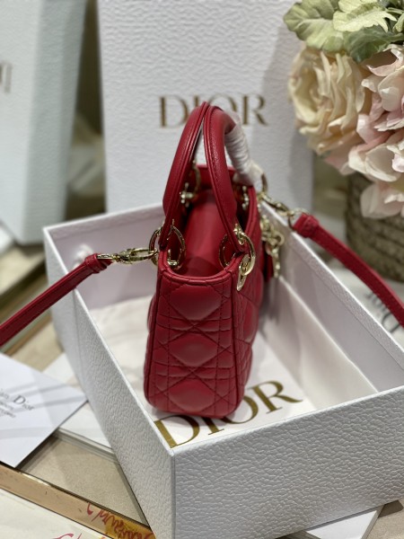 Handbag   Dior  6601  size  12*10*5 cm