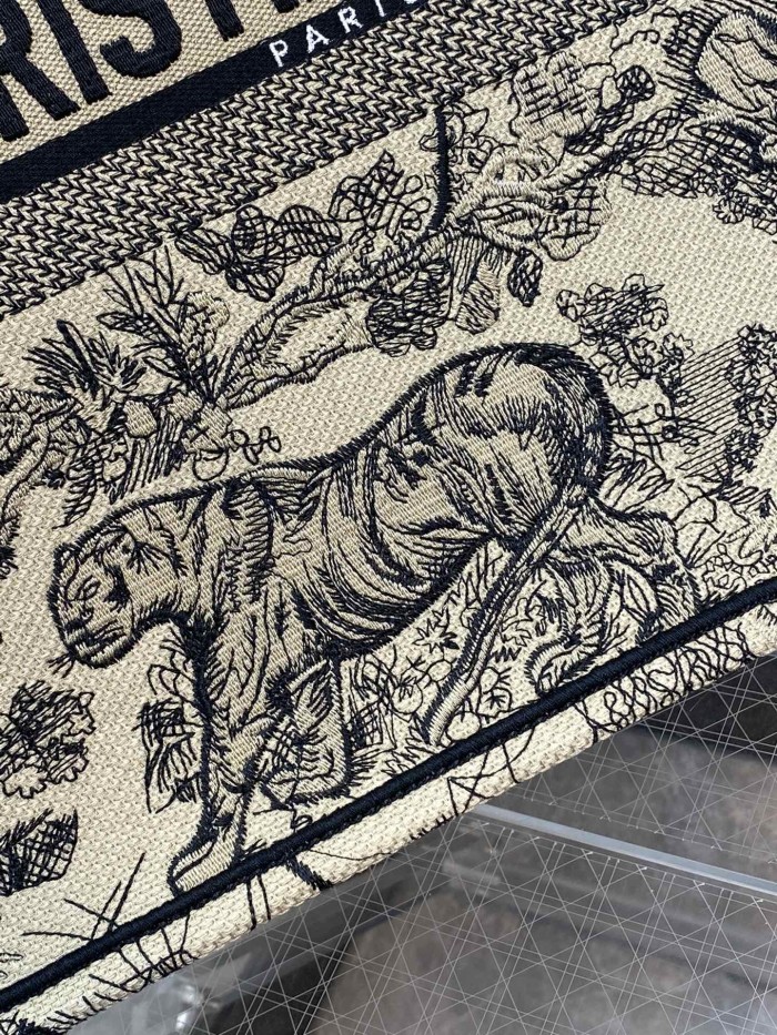 Handbag Dior M1286ZTDT-M16E size 42*18.5*35 cm