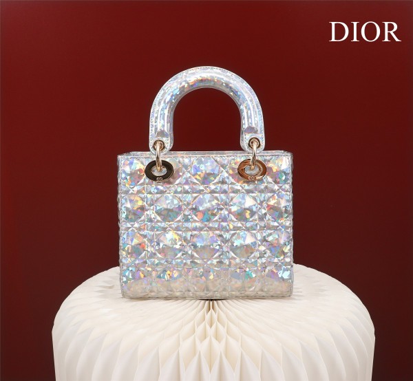 Handbag   Dior  size 20.5*8.5*17 cm