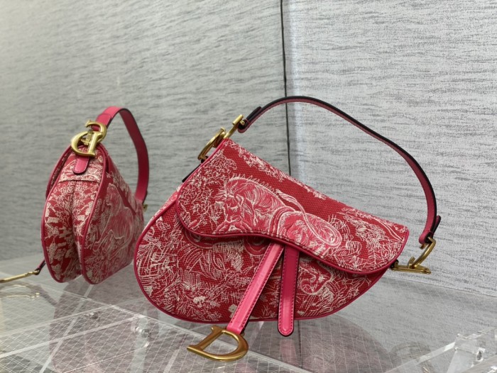 Handbag   Dior  size  25.5 cm