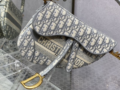 Handbag   Dior  size  25 cm