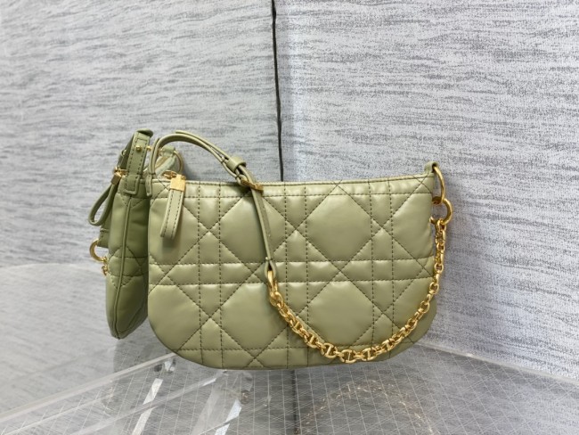 Handbag   Dior  size  25×16×2.5 cm