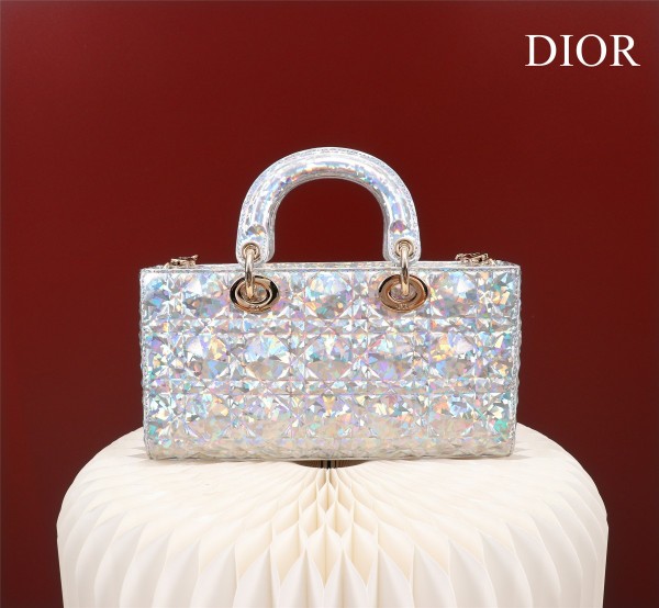 Handbag   Dior   size  26 cm