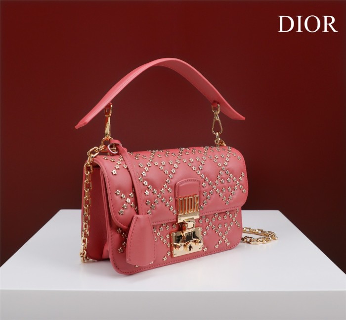 Handbag   Dior  size  21*3*13 cm