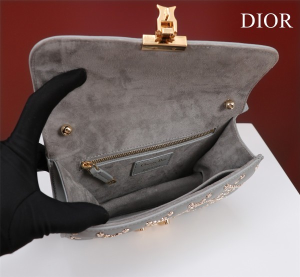 Handbag   Dior  size   21*3*13 cm