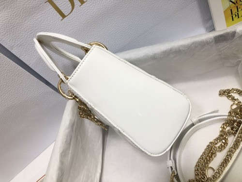 Handbag   Dior  M0505  sizee  17×15×7 cm