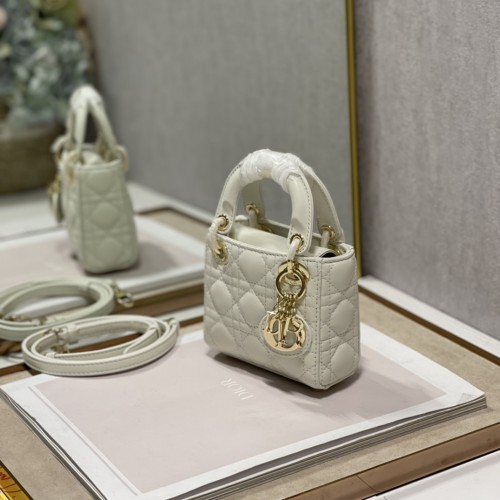 Handbag   Dior   6601  size  12*10*5 cm