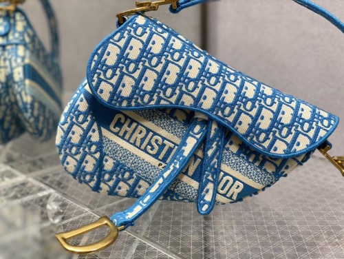 Handbag   Dior  size  25 cm