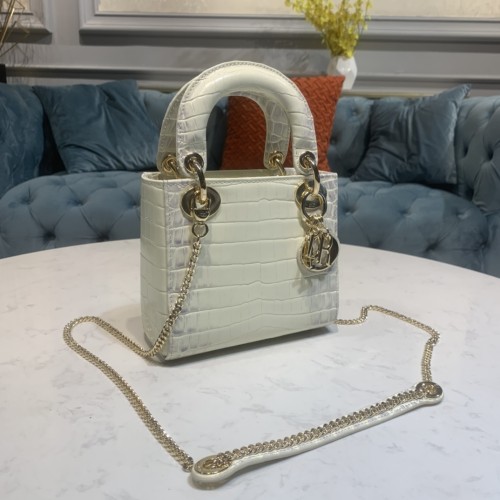 Handbag   Dior  6603  size   17 x 7.5x 14 cm