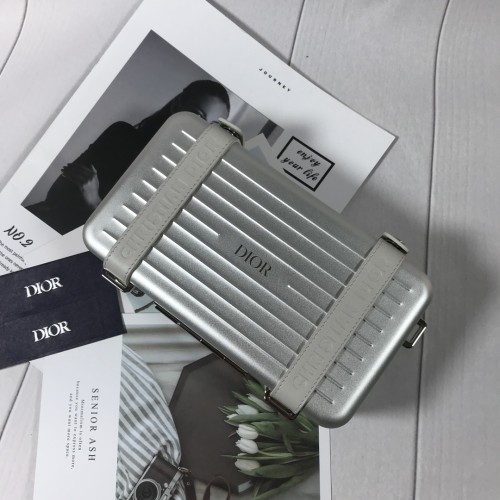 Handbag   Dior  size  13*20*6.5 CM