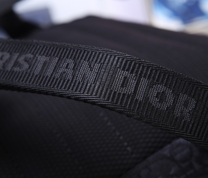 Handbag   Dior   93328  size  30x15x42 cm