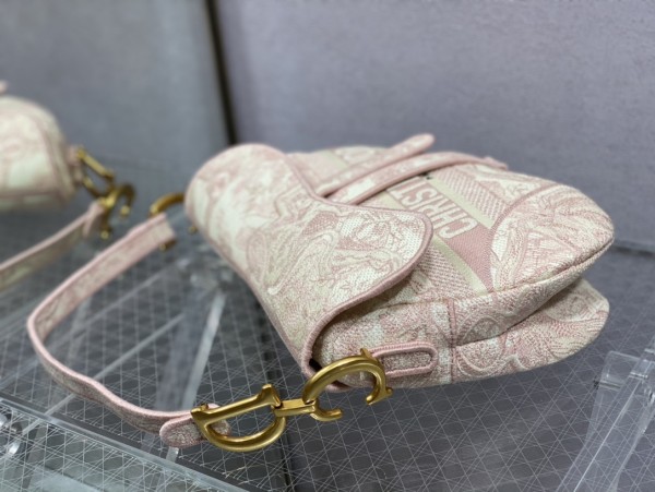 Handbag   Dior   size  25 cm