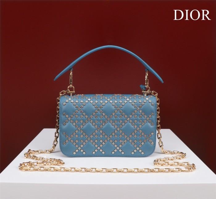 Handbag   Dior   size  21*3*13 cm